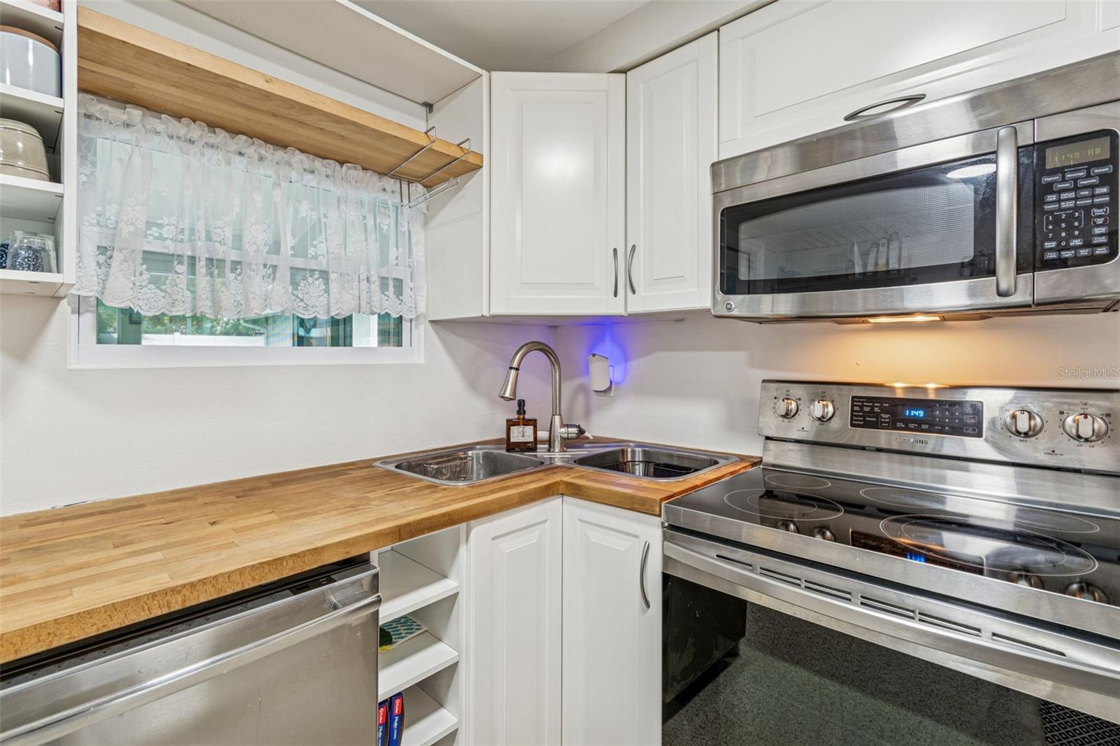 NORTHROP TERRACE - Residential