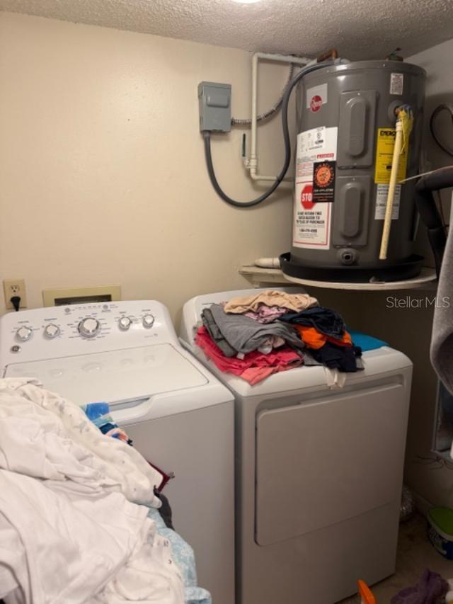 COUNTRY LAKES I CONDO - Residential