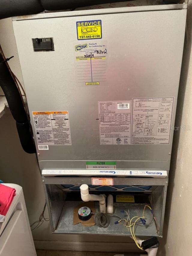 COUNTRY LAKES I CONDO - Residential