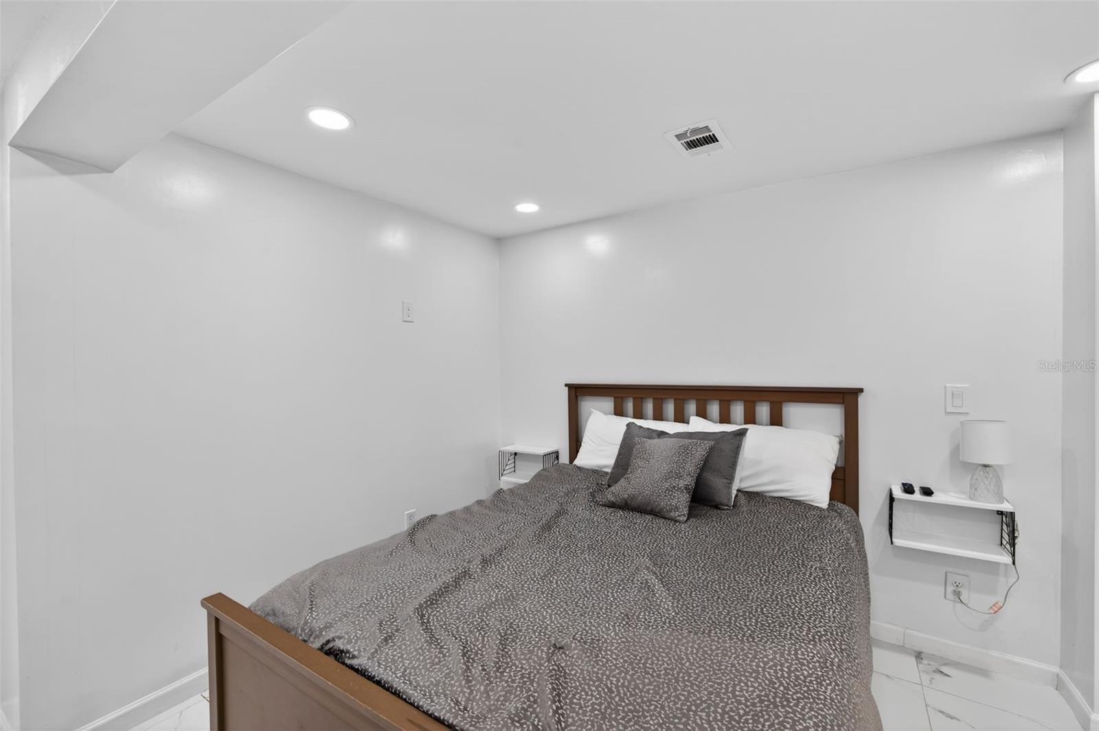 PASADENA ESTATES SEC H - Residential