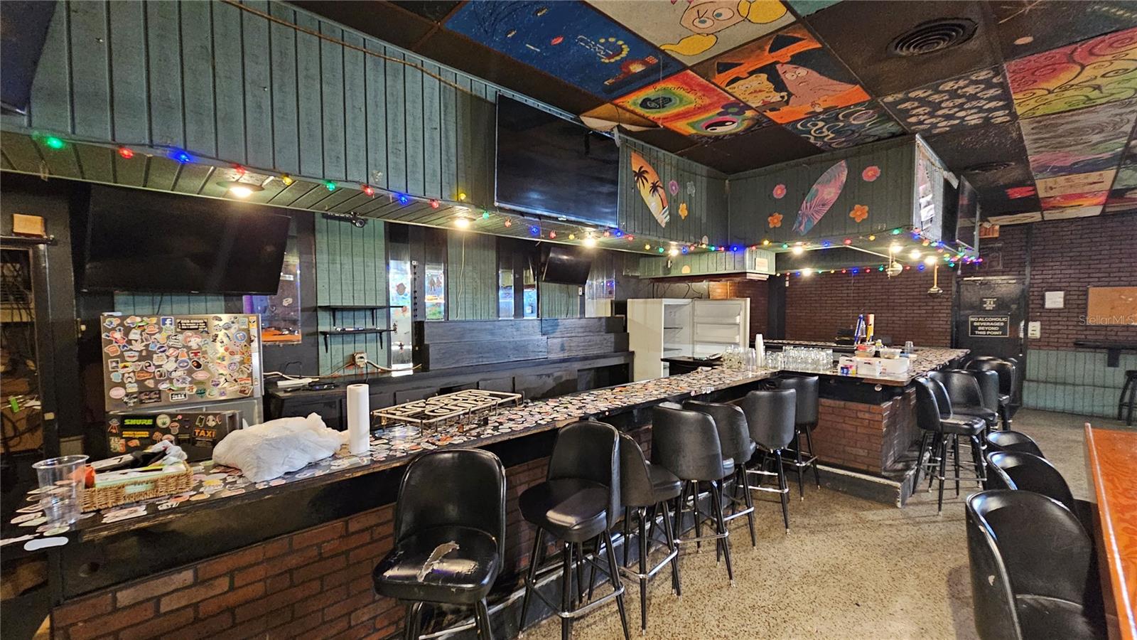 SOUTHEAST TERRACE - Commercial Lease