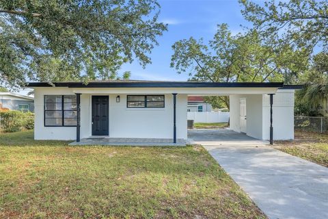Photo of 3005 W Saint Conrad Street, Tampa, FL 33607 (MLS # TB8506825)