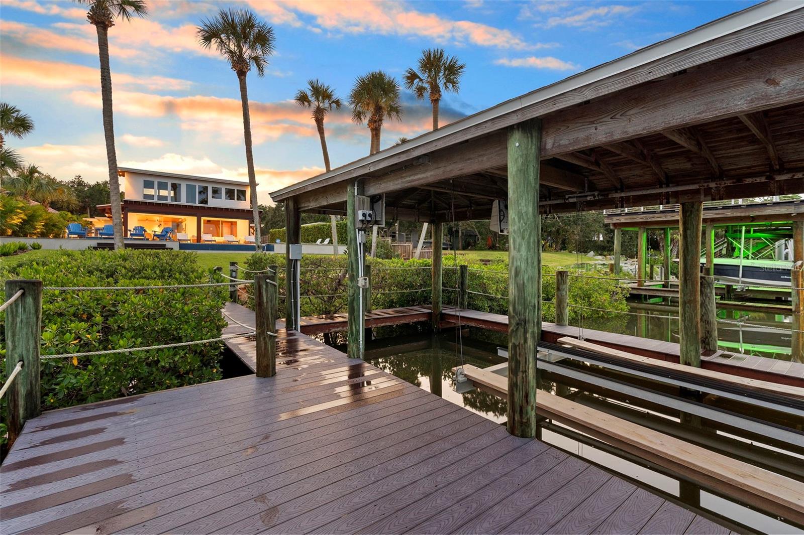RIVERSIDE PARK NEW SMYRNA - Residential
