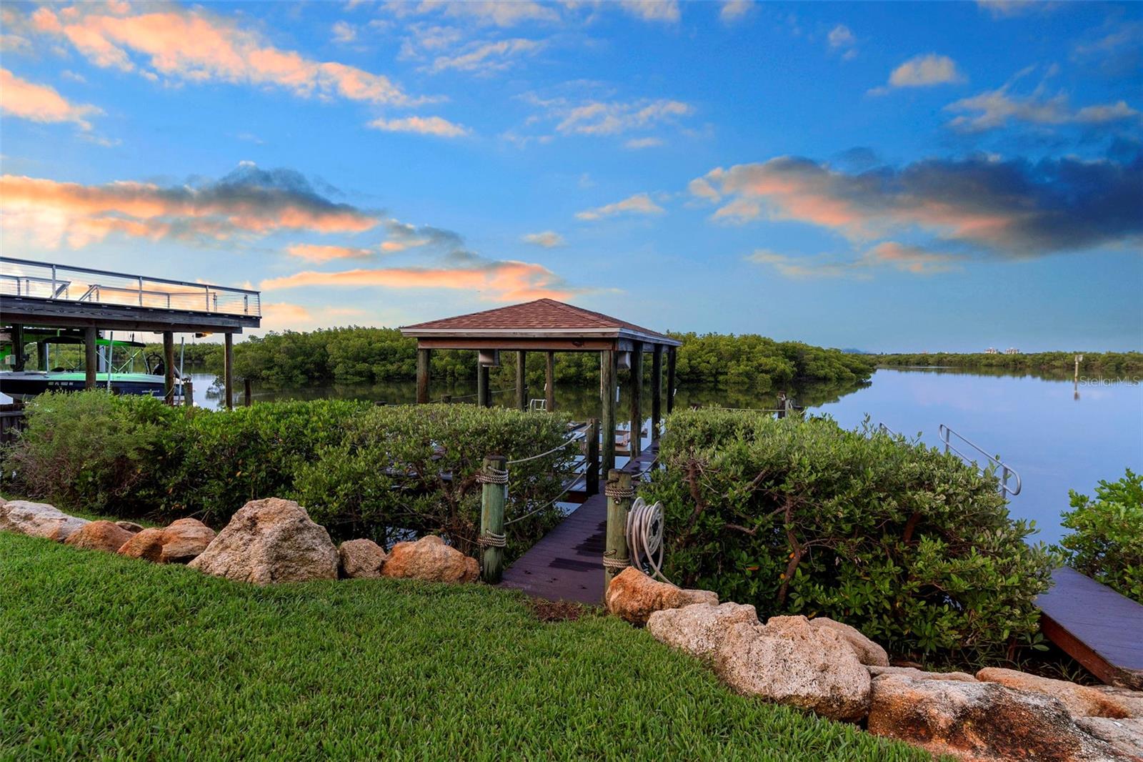 RIVERSIDE PARK NEW SMYRNA - Residential
