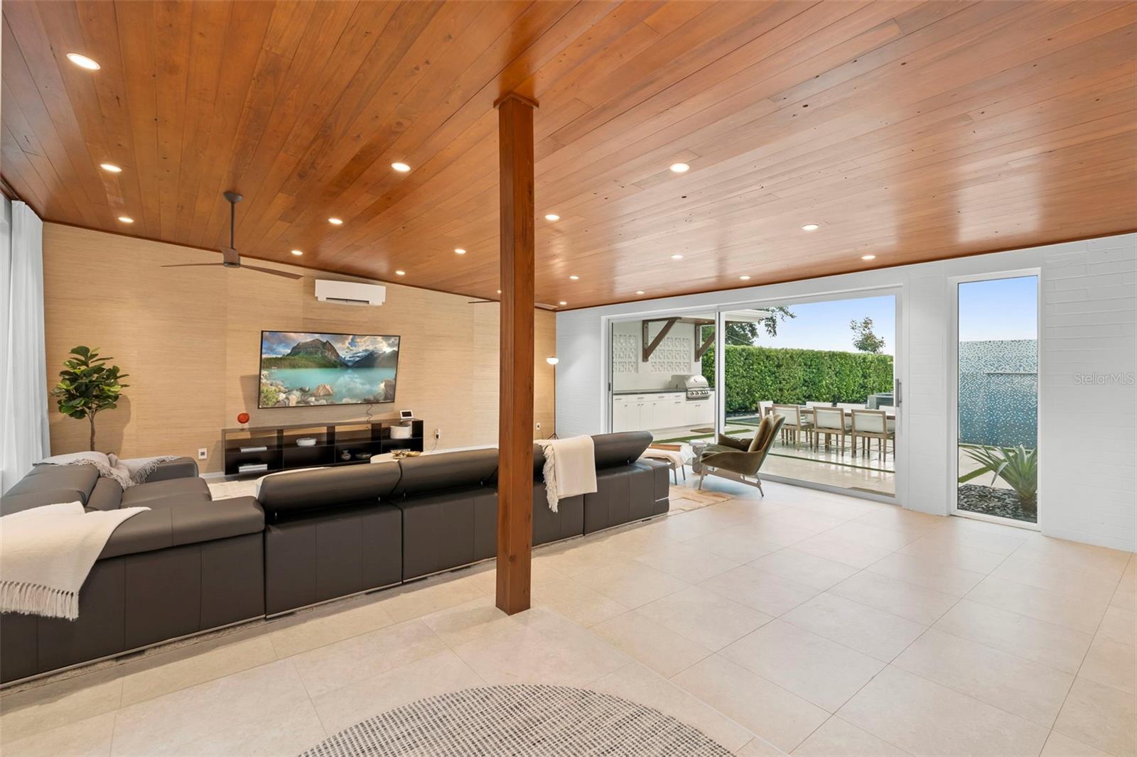 RIVERSIDE PARK NEW SMYRNA - Residential