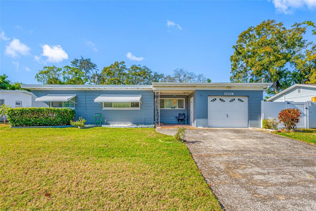 Photo of 12320 105 Street, Largo, FL 33773 (MLS # TB8458894)