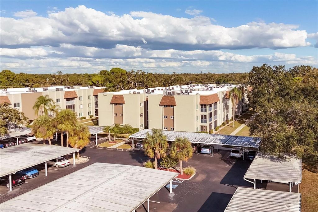 Photo of 1310 Glen Oaks Drive E #285E, Sarasota, FL 34232 (MLS # A4676932)