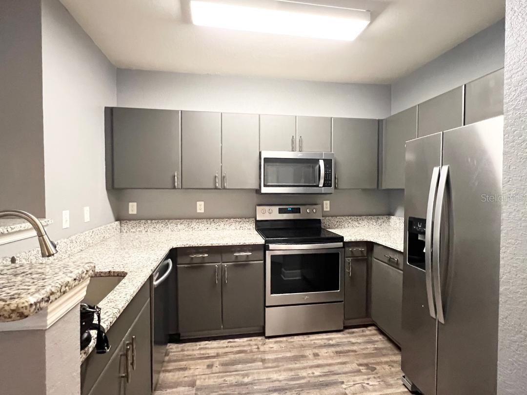 GRANDE DOWNTOWN ORLANDO - Residential Lease