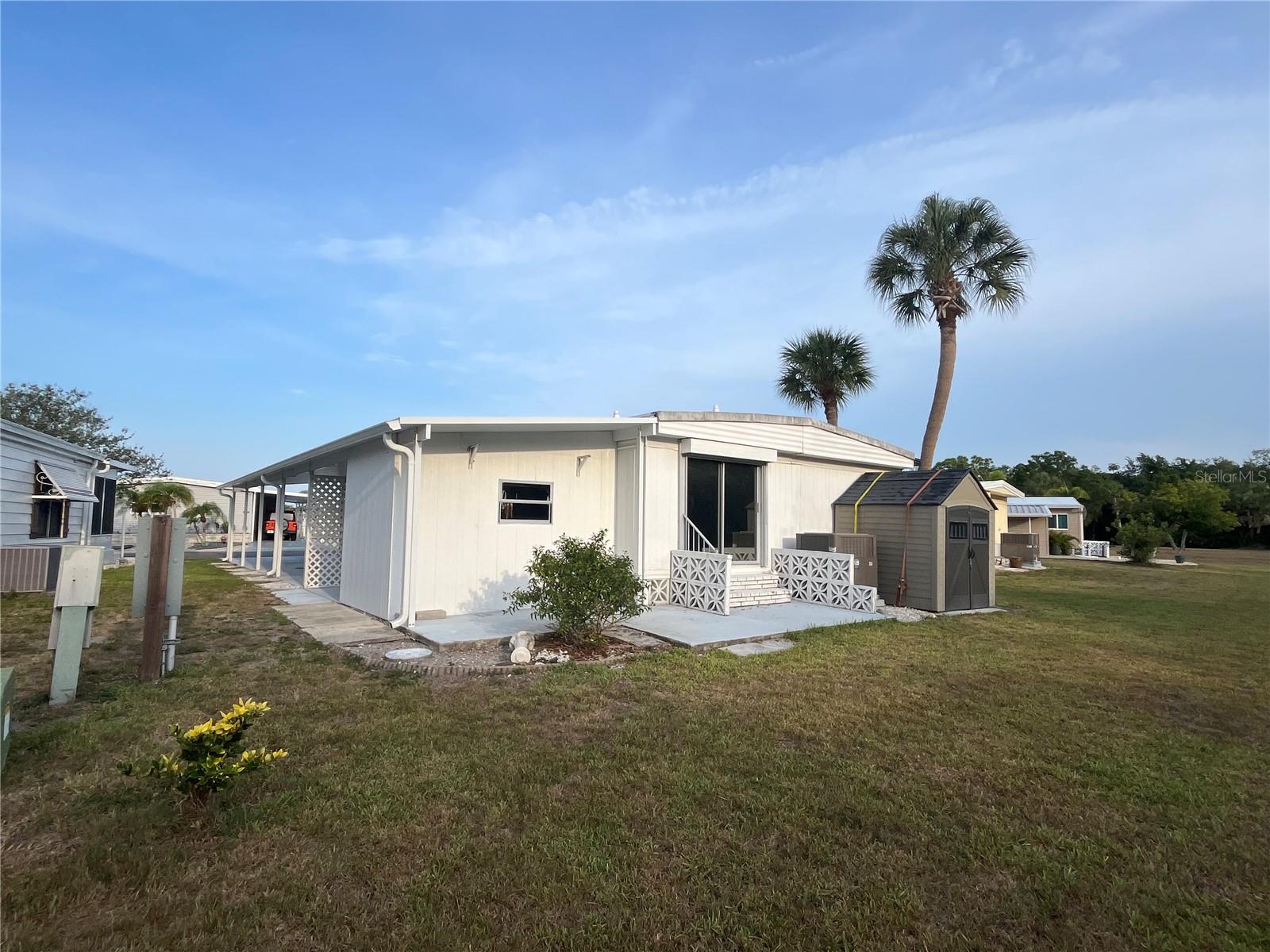 VENICE ISLE - Residential