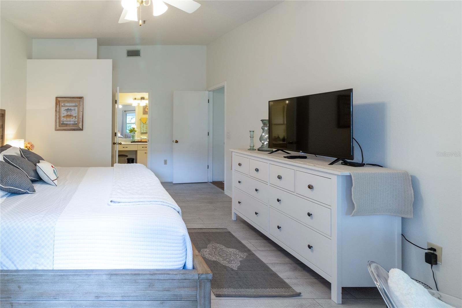 GULF & BAY CLUB BAYSIDE - Residential Lease