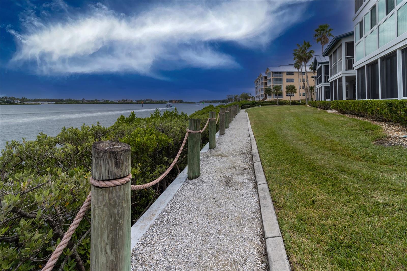 GULF & BAY CLUB BAYSIDE - Residential Lease