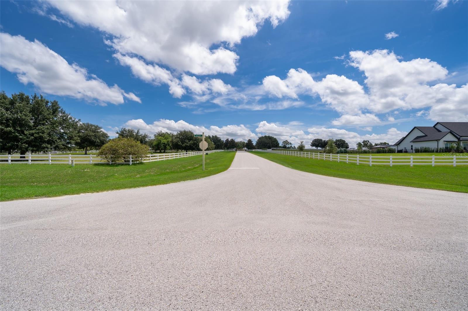 RANCH CLUB SUB - Land