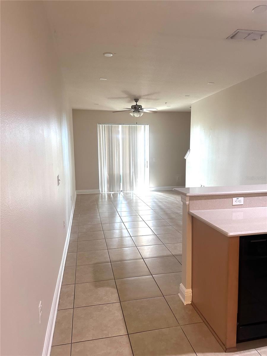 RESERVE/MDW LAKE A-I K M O Q T - Residential Lease