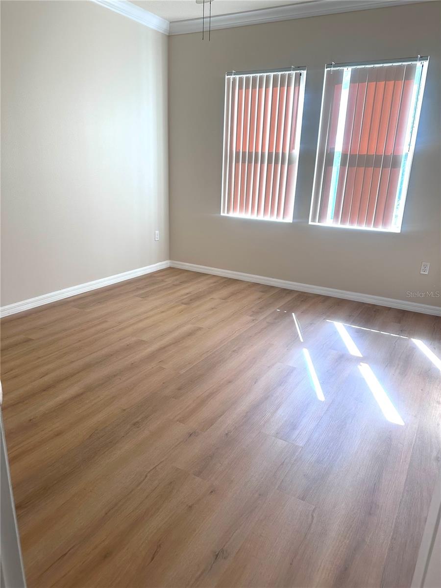 RESERVE/MDW LAKE A-I K M O Q T - Residential Lease