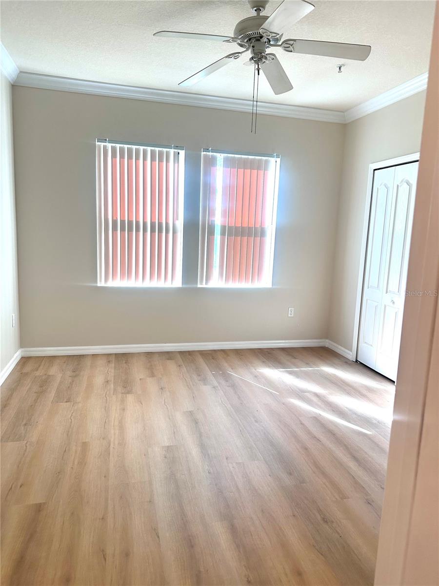 RESERVE/MDW LAKE A-I K M O Q T - Residential Lease