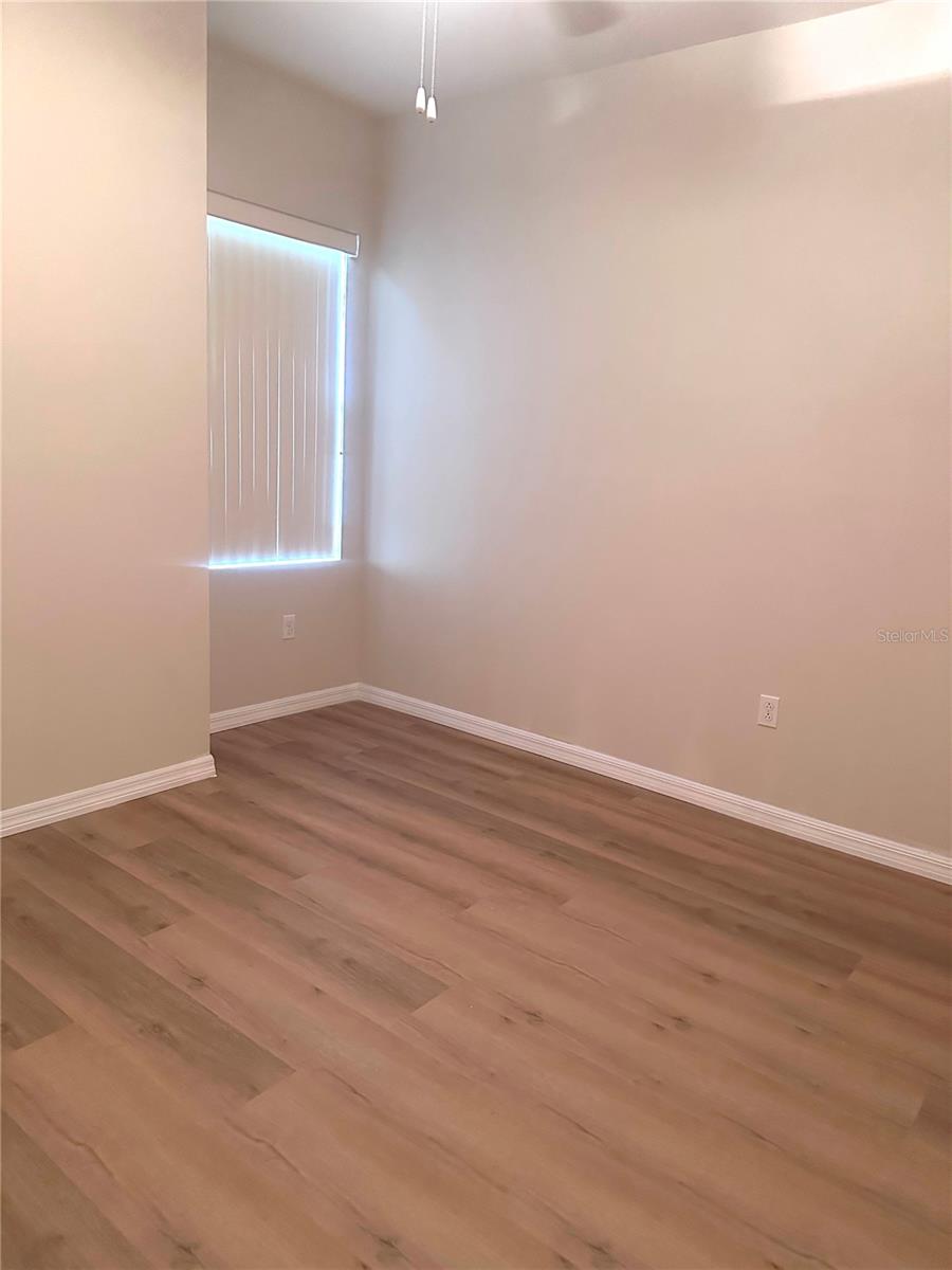 RESERVE/MDW LAKE A-I K M O Q T - Residential Lease