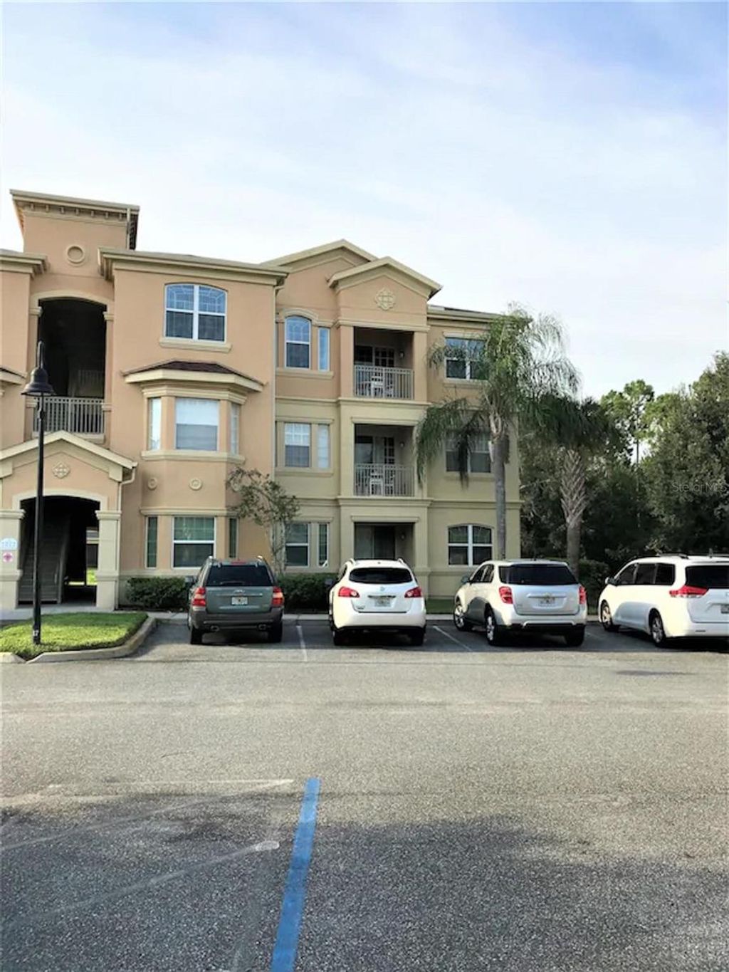 Photo of 804 Terrace Ridge Circle #804, Davenport, FL 33896 (MLS # O6360189)