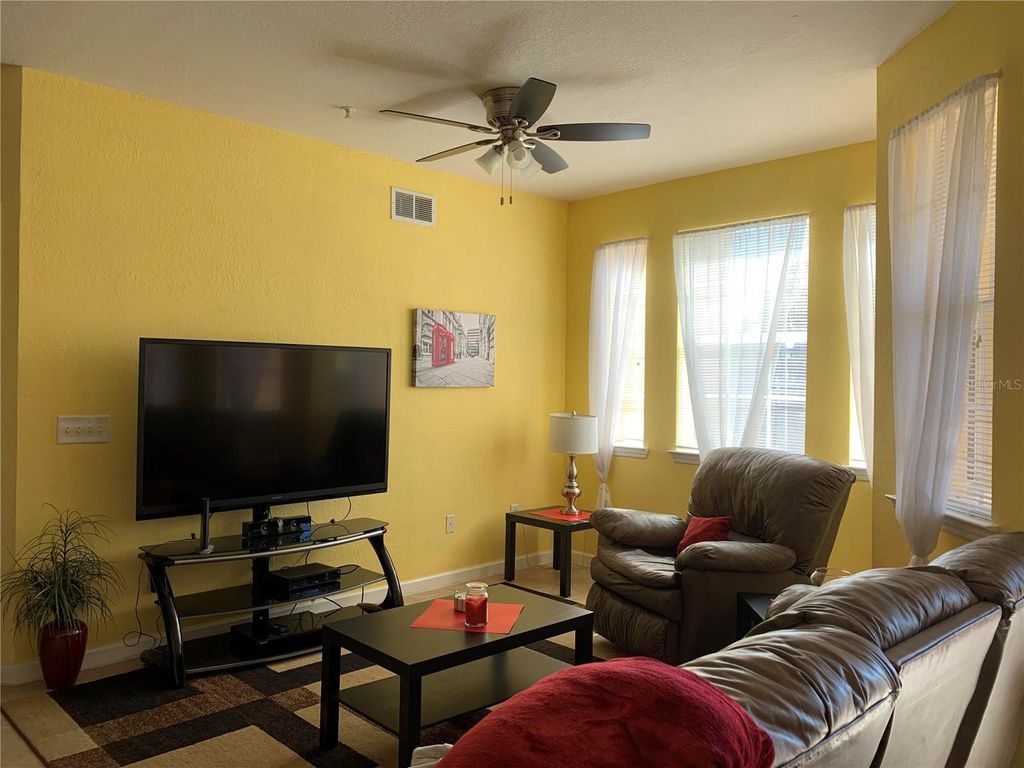 Photo of 804 Terrace Ridge Circle #804, Davenport, FL 33896 (MLS # O6360189)