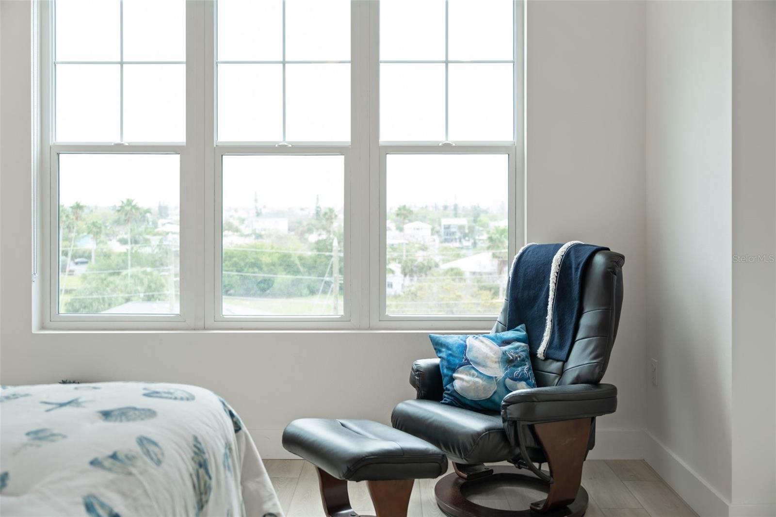 HARBOR AT TOWN CENTER CONDO - Residential