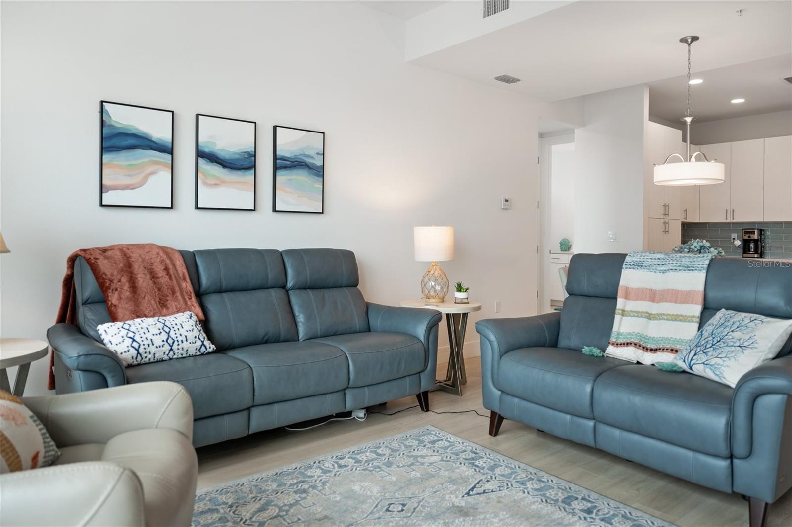 HARBOR AT TOWN CENTER CONDO - Residential