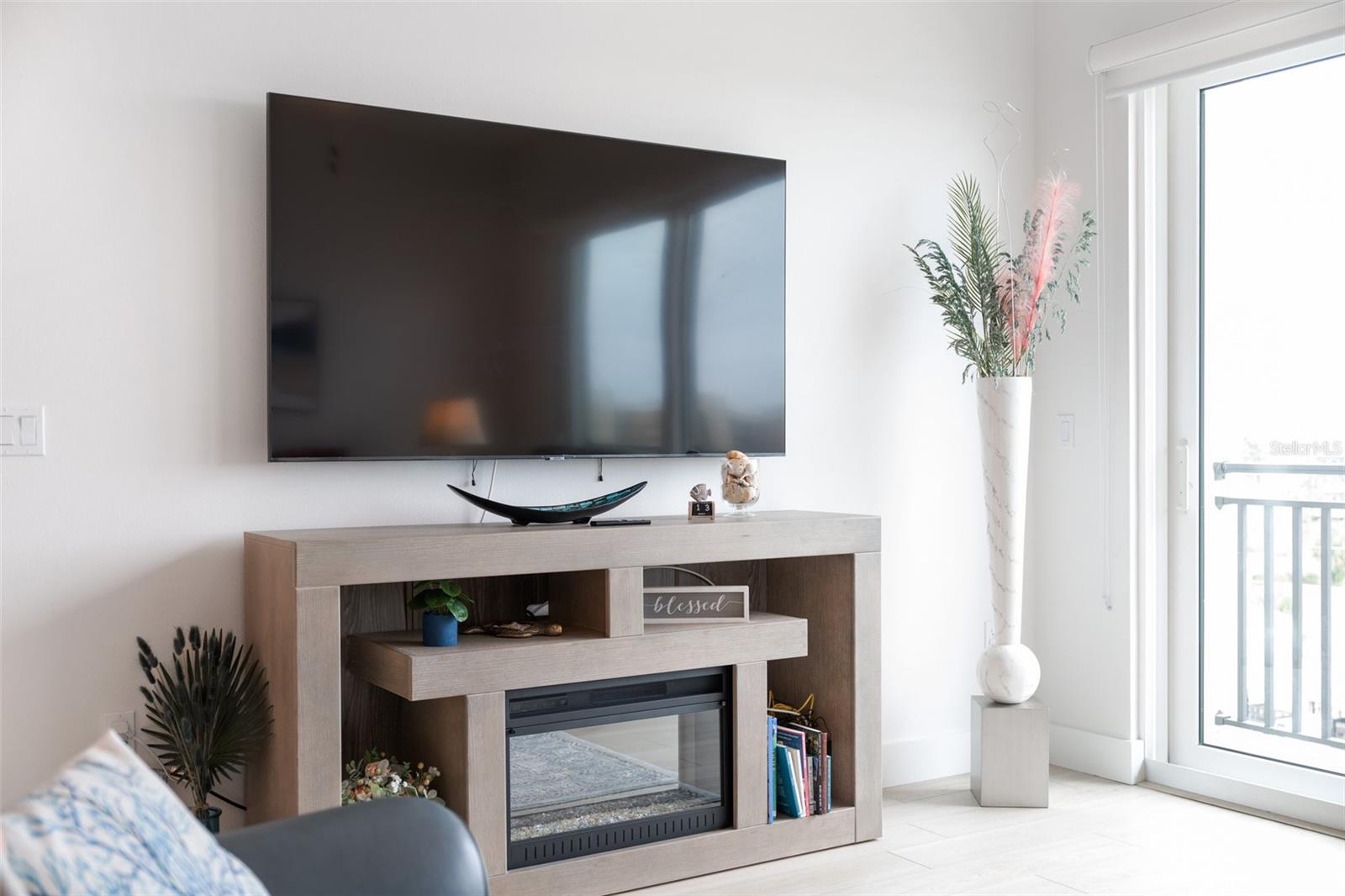 HARBOR AT TOWN CENTER CONDO - Residential