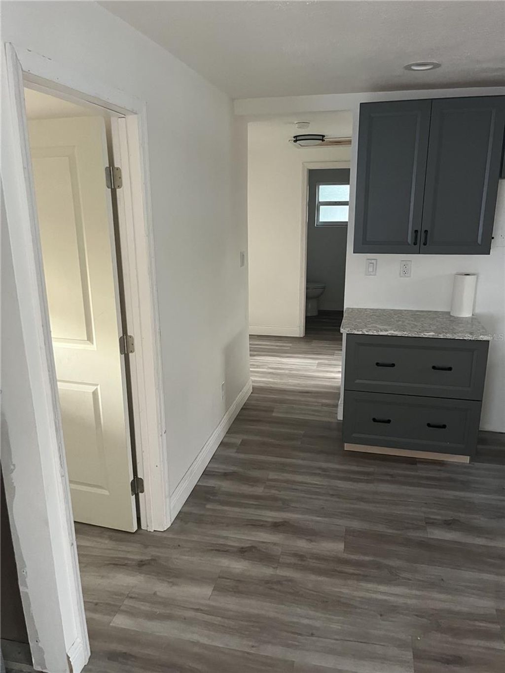 Photo of 1006 Kenmore Drive, Brandon, FL 33510 (MLS # TB8456548)