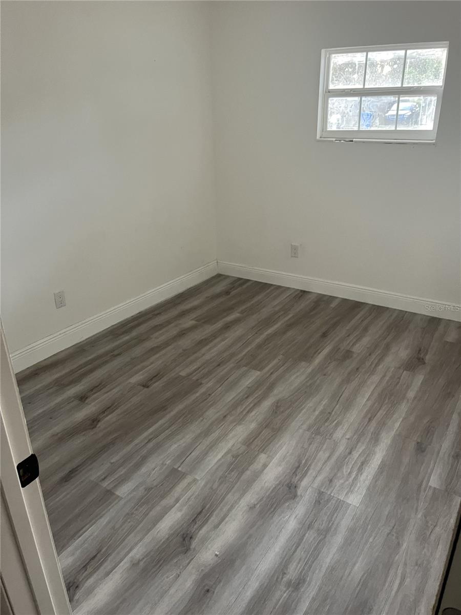 KENMORE ACRES - Residential