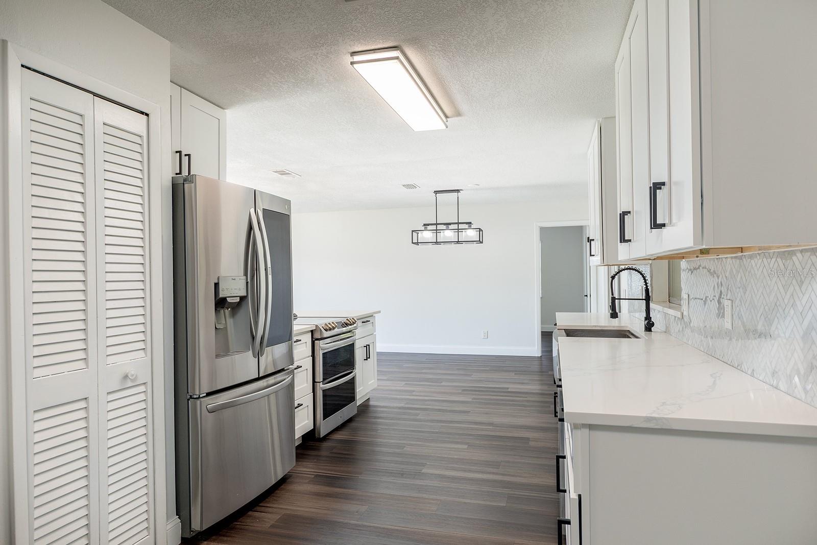 EASTBROOK SUB UNIT 12 - Residential Lease