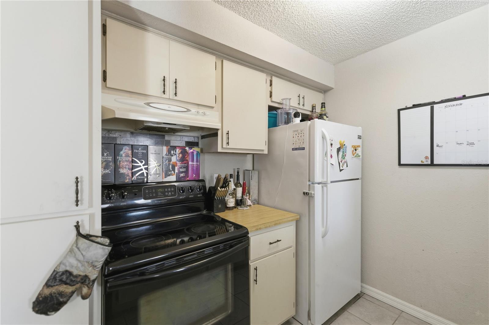 LEESBURG OAKHURST AT LEESBURG CONDO - Residential