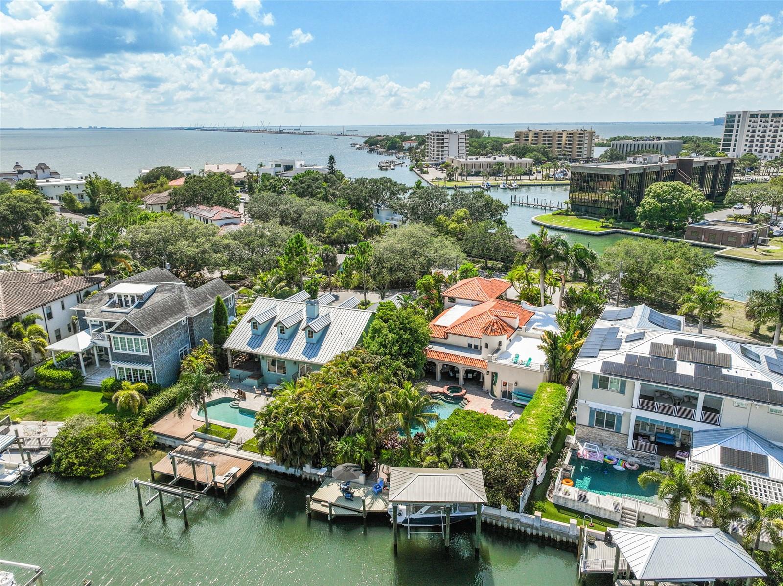 BAYSHORE ESTATES 4 - Residential