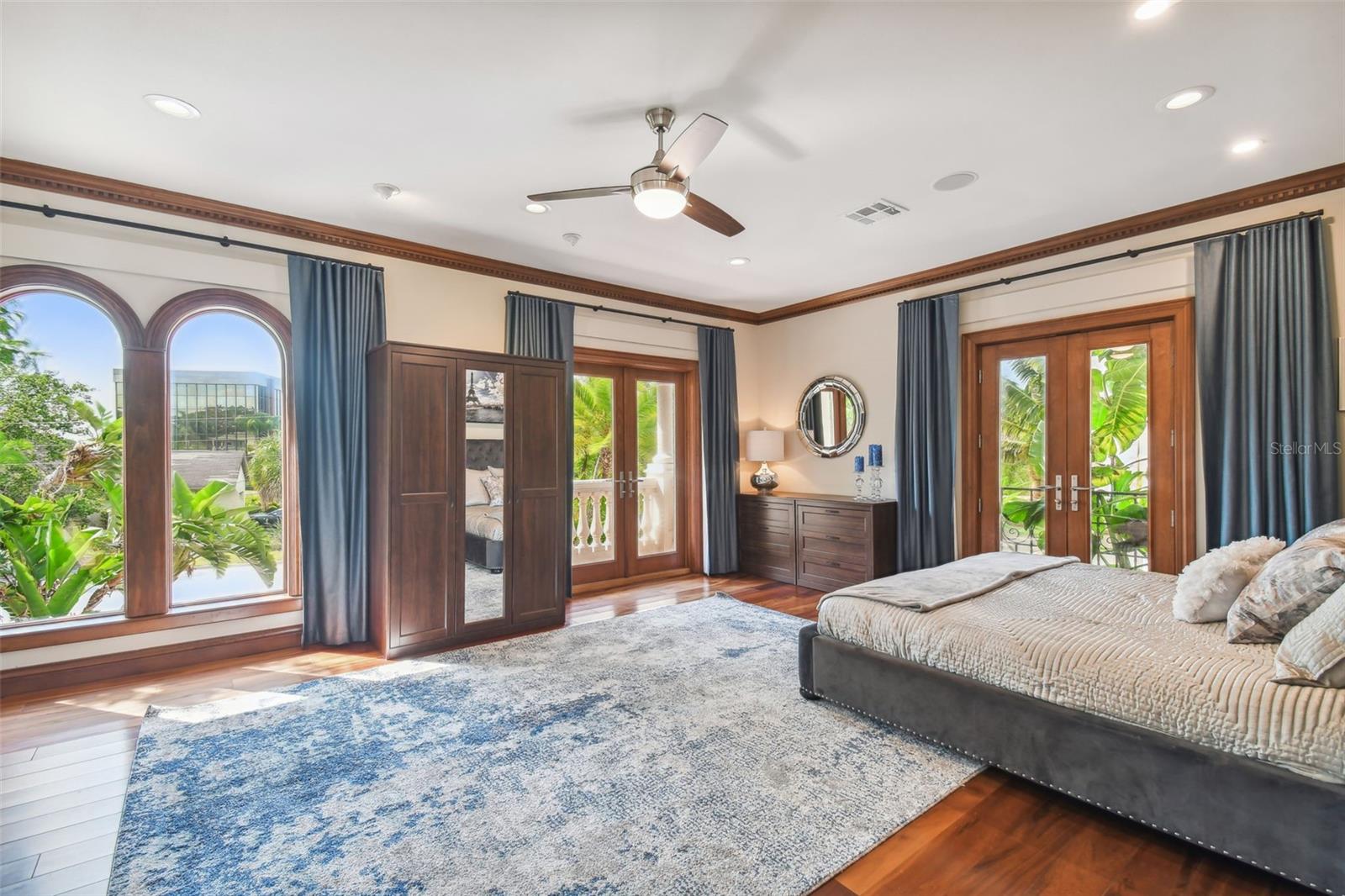 BAYSHORE ESTATES 4 - Residential