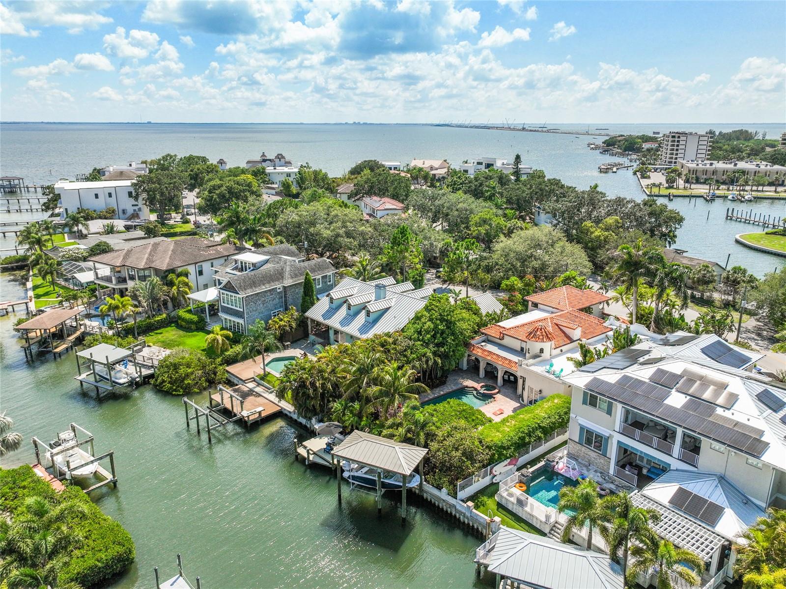 BAYSHORE ESTATES 4 - Residential