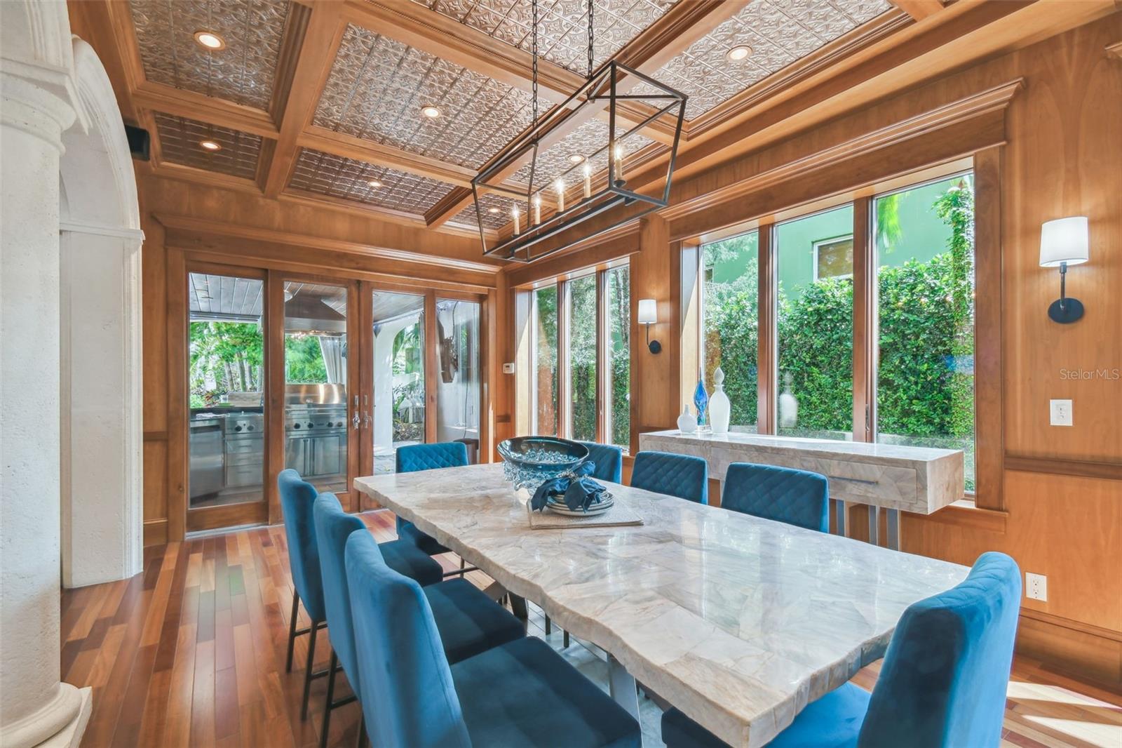 BAYSHORE ESTATES 4 - Residential