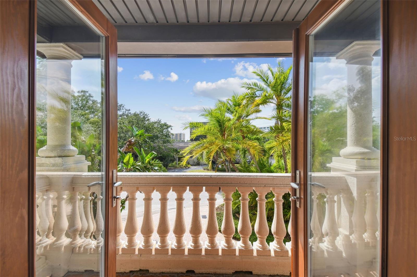 BAYSHORE ESTATES 4 - Residential