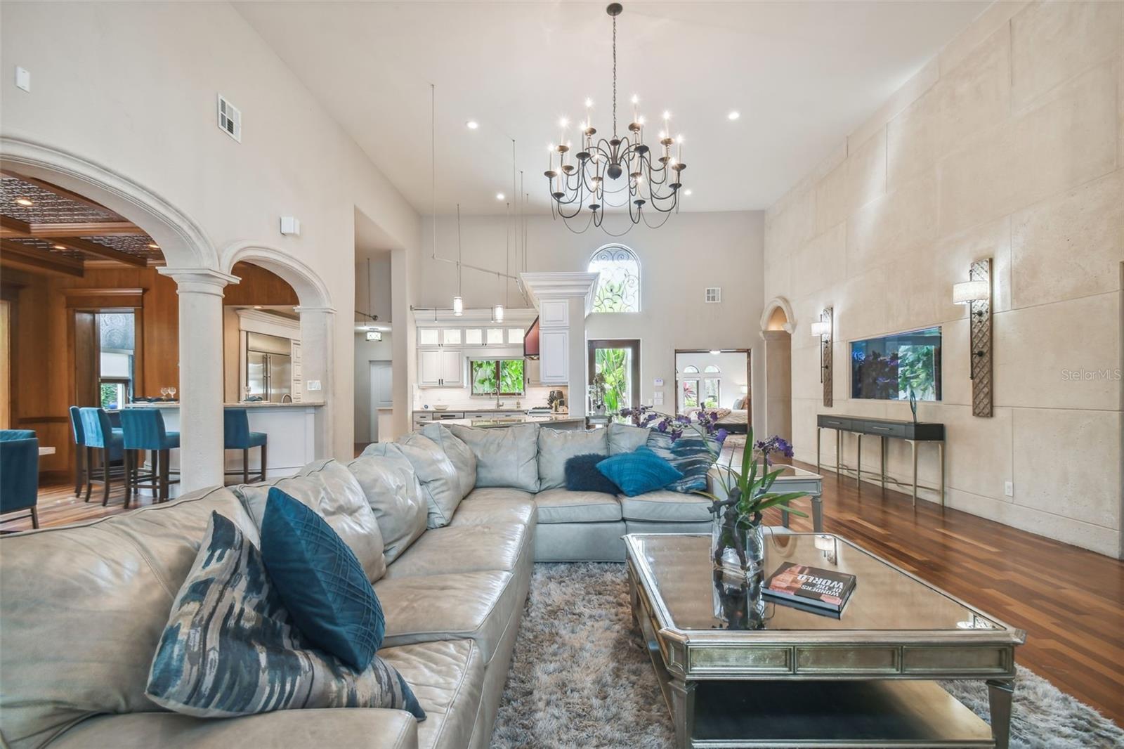 BAYSHORE ESTATES 4 - Residential