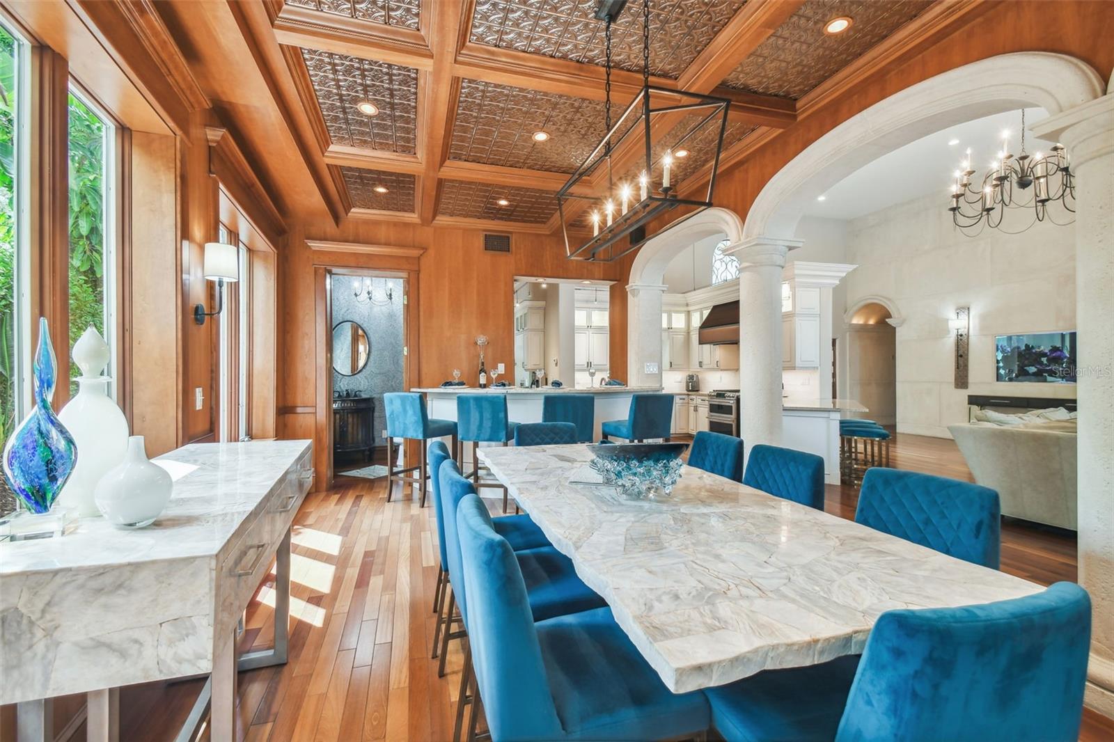 BAYSHORE ESTATES 4 - Residential