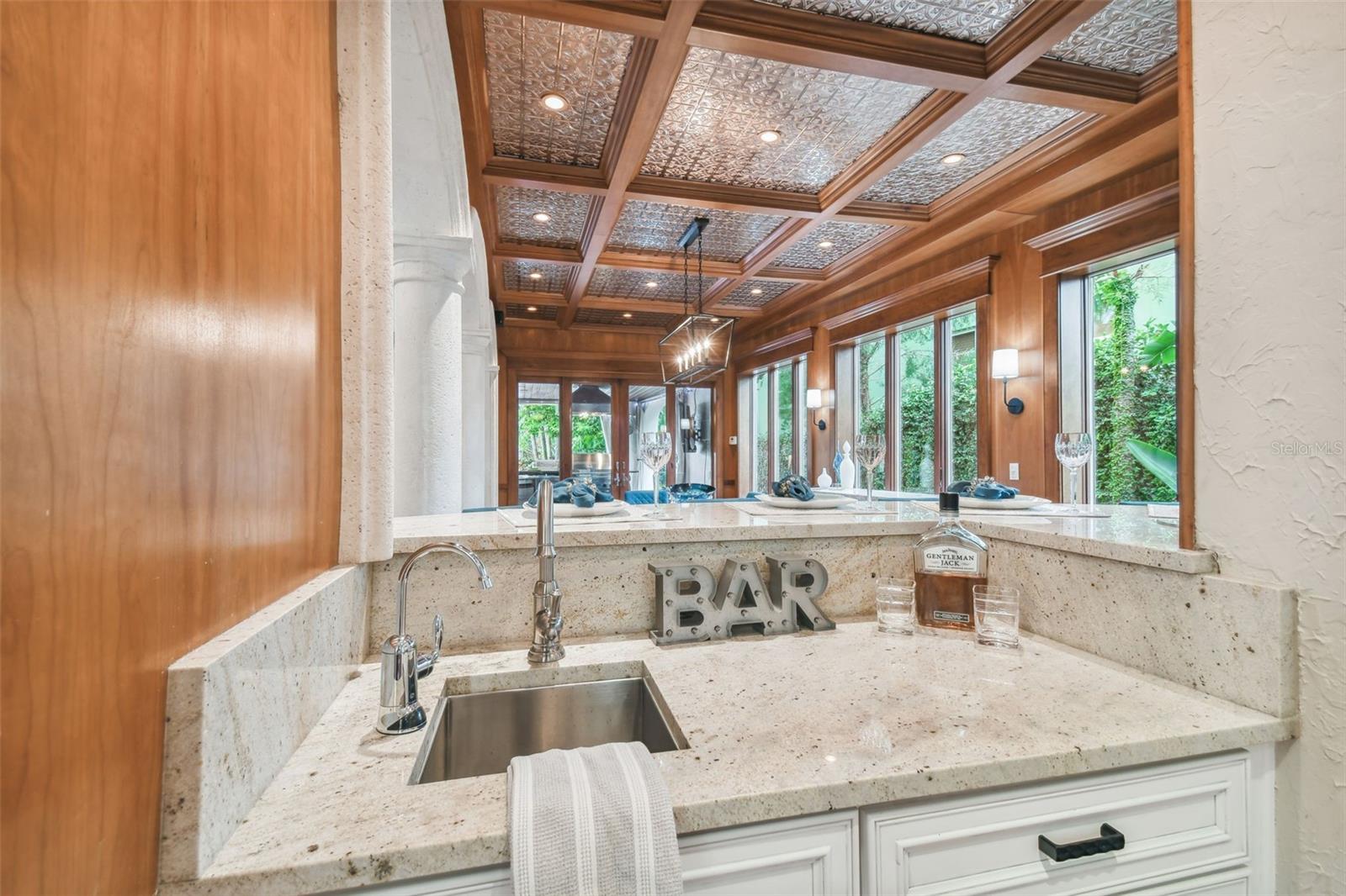 BAYSHORE ESTATES 4 - Residential