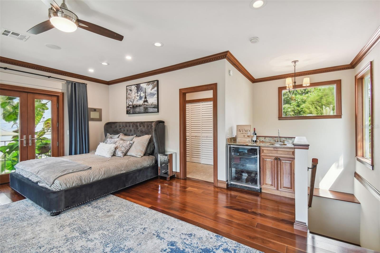 BAYSHORE ESTATES 4 - Residential