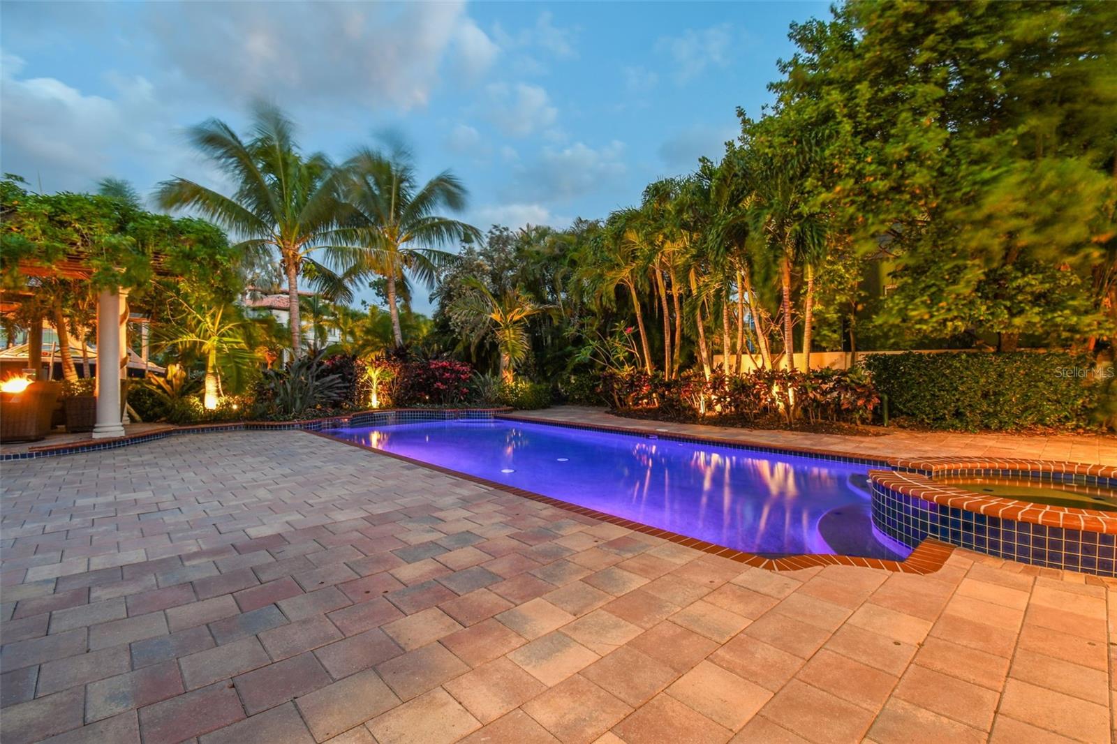 BAYSHORE ESTATES 4 - Residential