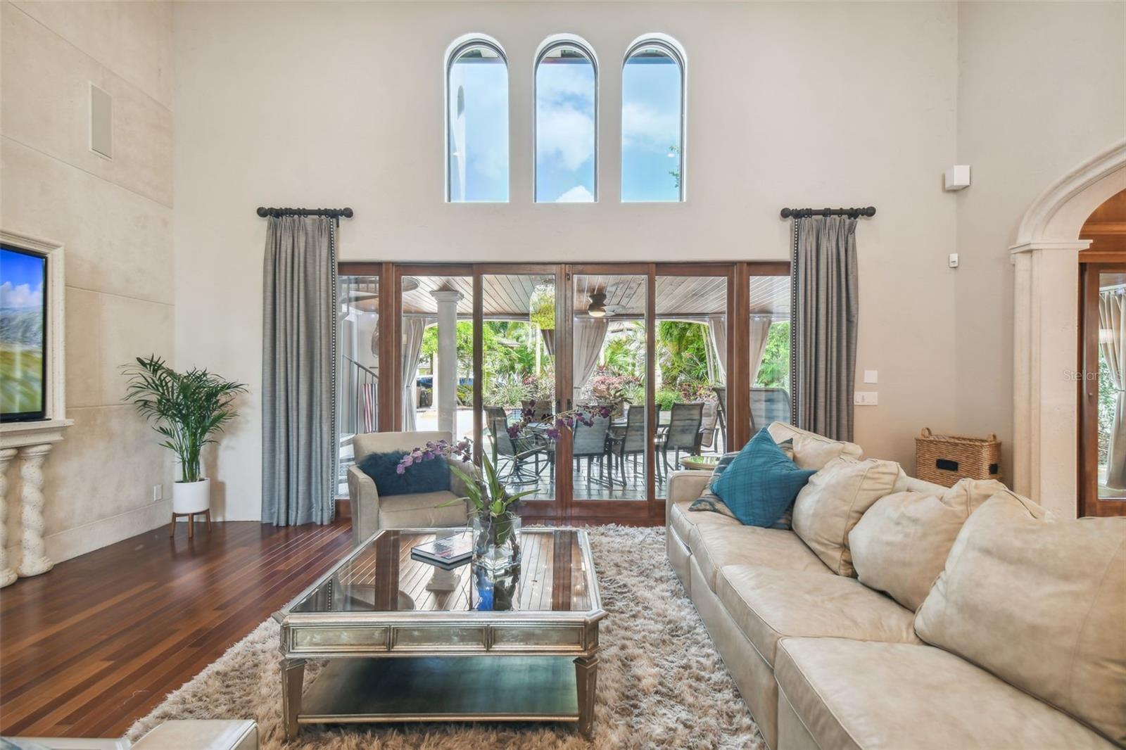 BAYSHORE ESTATES 4 - Residential