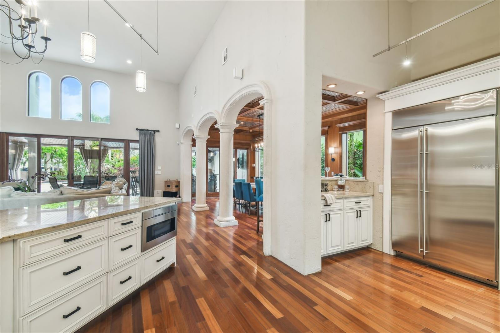 BAYSHORE ESTATES 4 - Residential