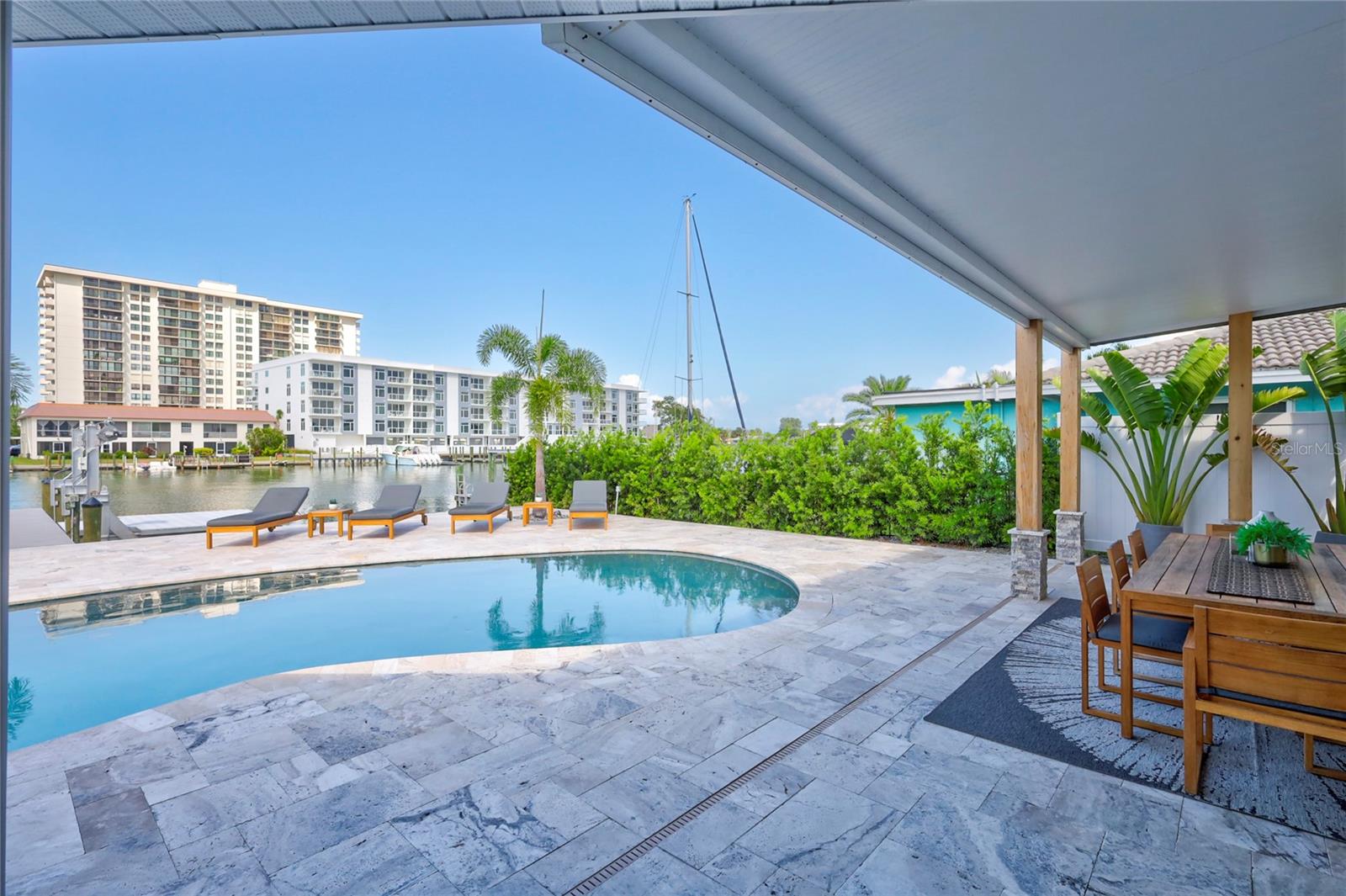 ISLAND ESTATES OF CLEARWATER - Residential