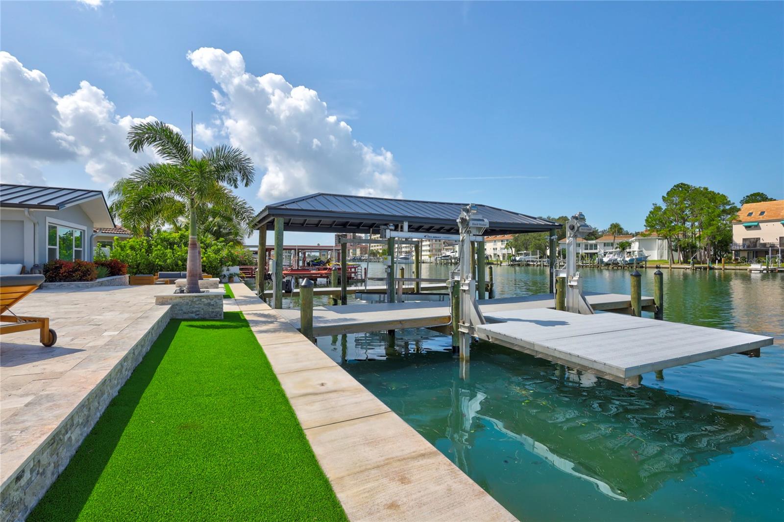 ISLAND ESTATES OF CLEARWATER - Residential