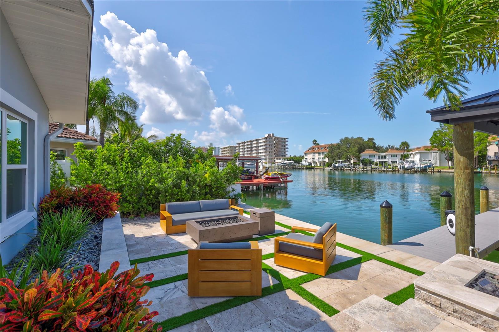 ISLAND ESTATES OF CLEARWATER - Residential