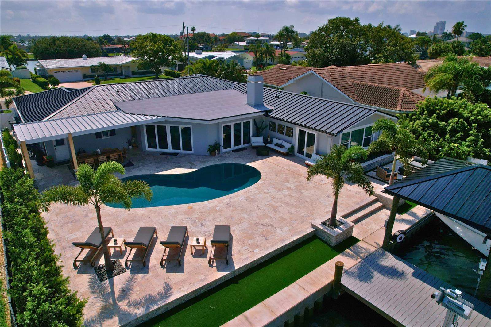 ISLAND ESTATES OF CLEARWATER - Residential