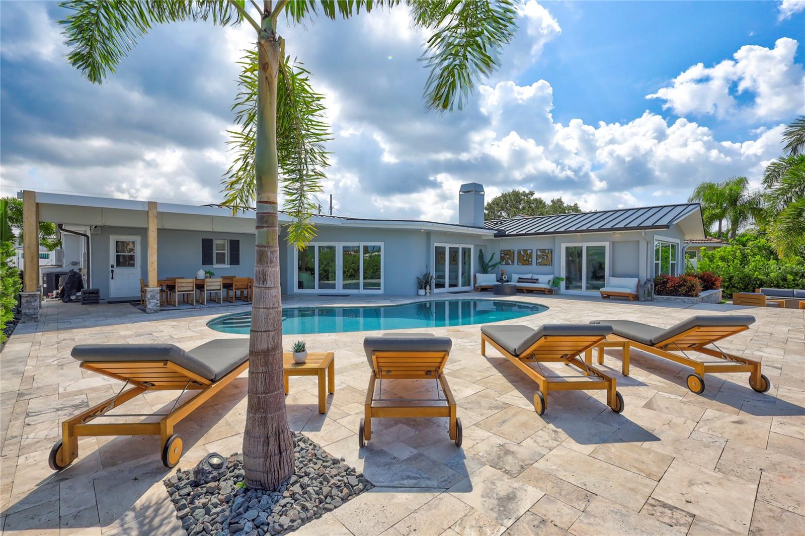 ISLAND ESTATES OF CLEARWATER - Residential