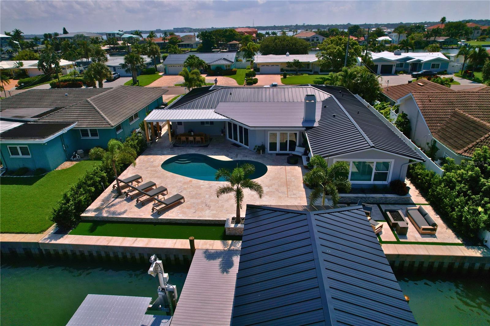 ISLAND ESTATES OF CLEARWATER - Residential