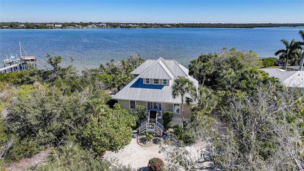 Photo of 7515 Manasota Key Road, Englewood, FL 34223 (MLS # C7521173)