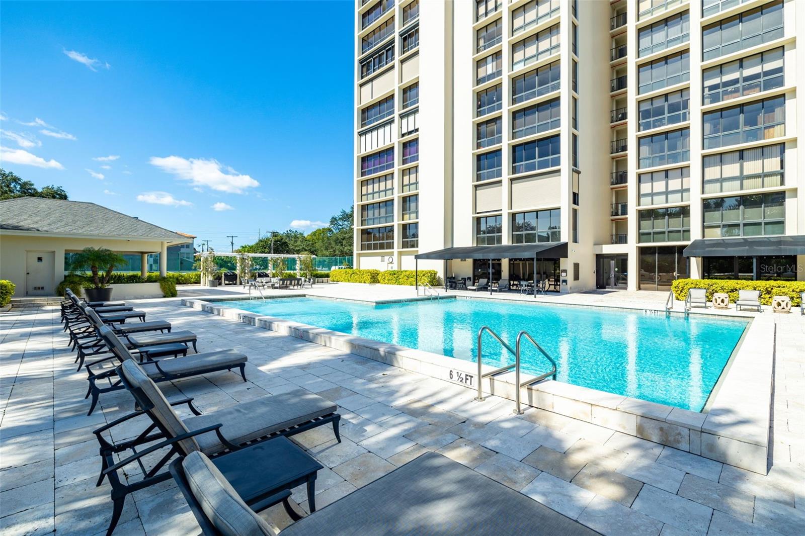 MONTE CARLO TOWERS A CONDOMINI - Residential