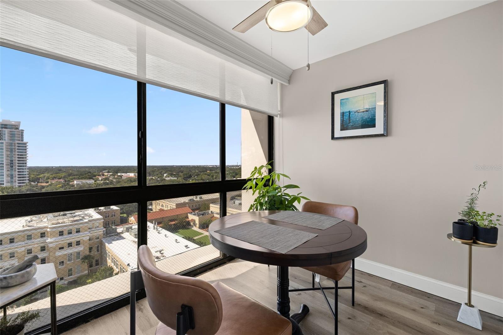 MONTE CARLO TOWERS A CONDOMINI - Residential